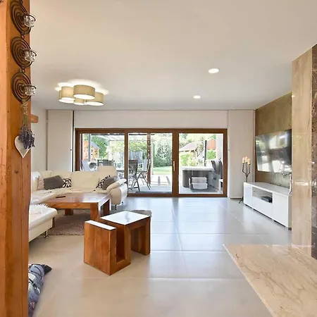 Valentyna Holiday home