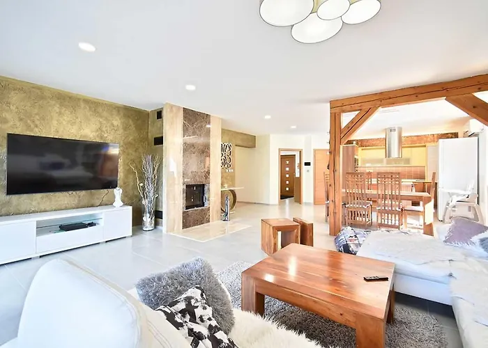 Valentyna ミクロフ